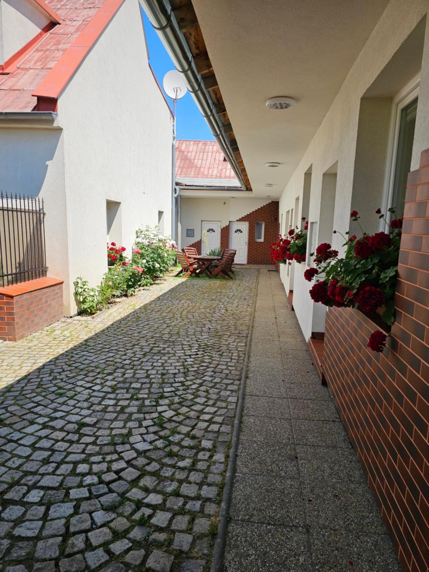 Olomouc New3 Apartman Kültér fotó